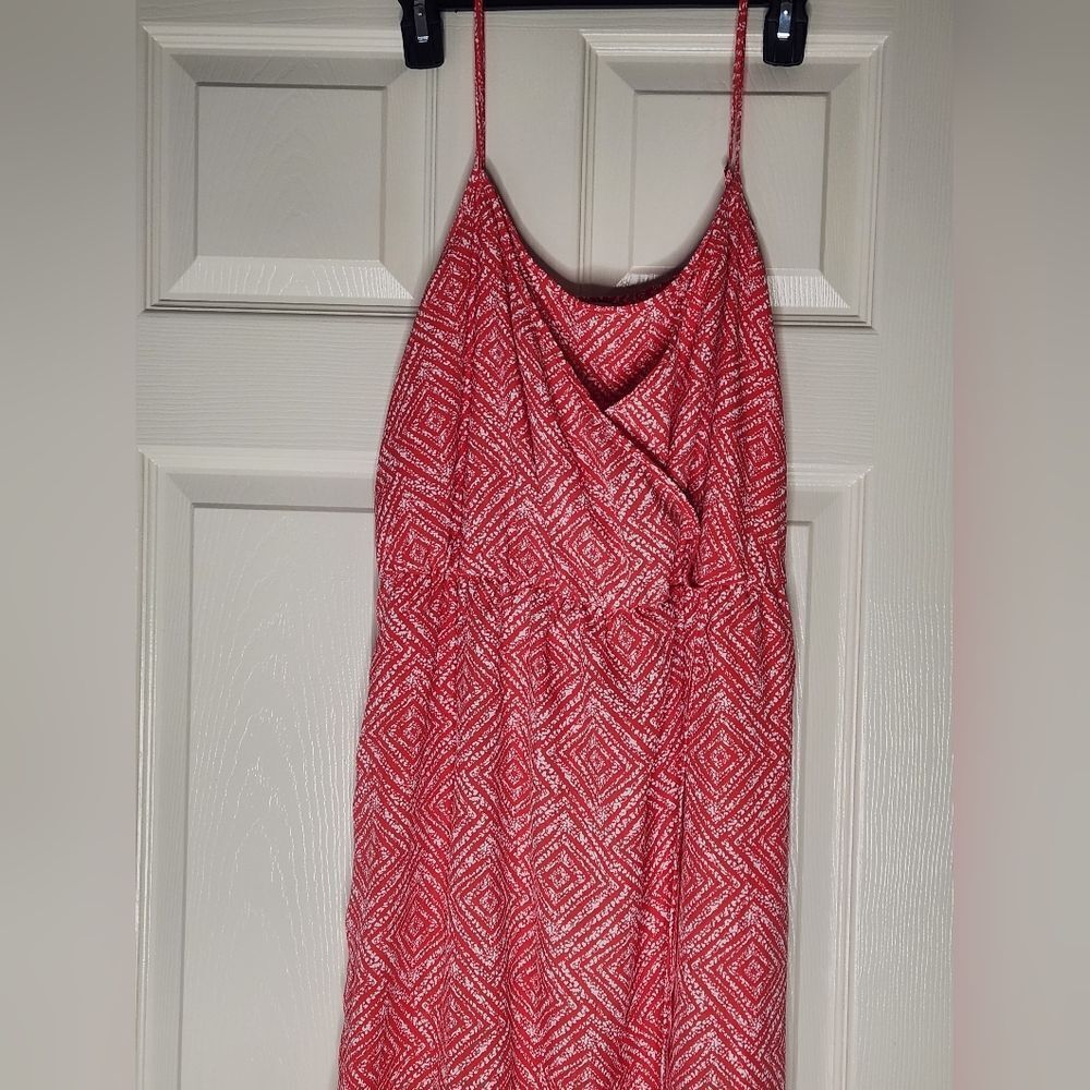 Guess L Red And White Pattern Wrap Front Spaghett… - image 3